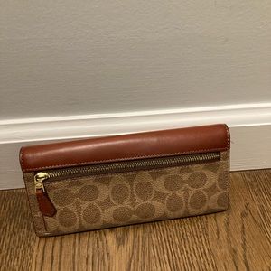 COPY - Coach WYN Wallet